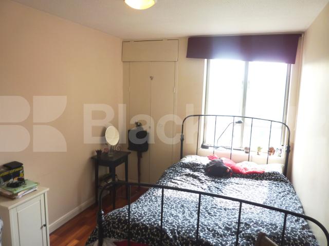 			NEW INSTRUCTION!, 1 Bedroom, 1 bath, 1 reception Flat			 Reachview Close, CAMDEN